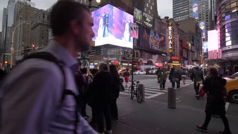 Paso-De-Peatones-De-Times-Square,-Nueva-York