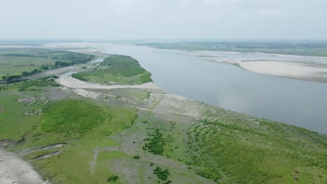 Drohnenaufnahme-Der-Größten-Flussinsel-Asiens,-Majuli-Island