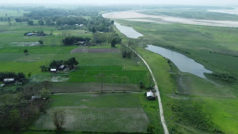 Drohnenaufnahme-Der-Größten-Flussinsel-Asiens,-Majuli-Island