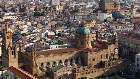 Catedral-De-Palermo-En-Sicilia---Hermosa-Vista-Aérea