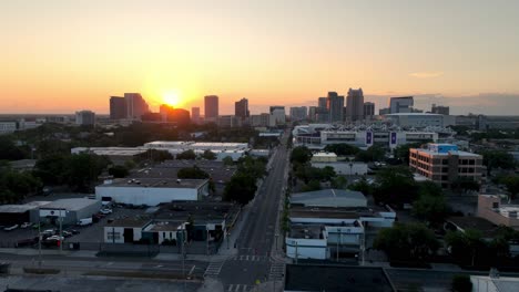 Orlando,-Florida,-Luftaufnahme-Bei-Sonnenaufgang