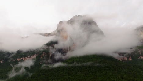 Angel-Falls-Covered-By-Fog-And-Clouds-In-The-Early-Morning-In-Canaima-National-Park,-Venezuela