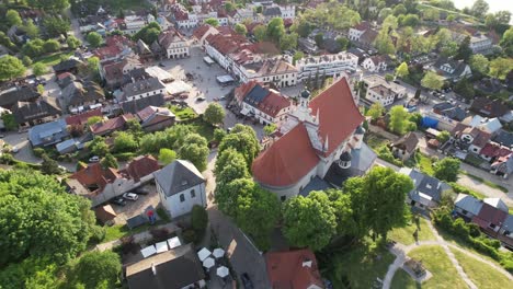 Marktplatz-Altstadt-Von-Kazimierz-Dolny-Luftaufnahme