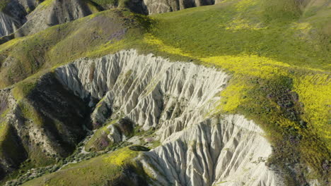 Wunderschöne-Umrisse-Des-Carrizo-Plain-Foothills-Nationalpark,-Kalifornien