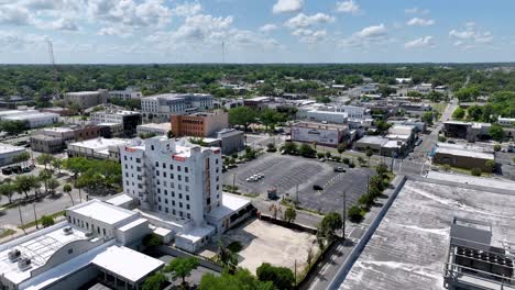 Ocala-Florida-Luftaufnahme-über-Der-Skyline-Der-Innenstadt