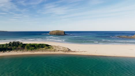 Minnamurra-River-Und-Rangoon-Island,-NSW,-Australien