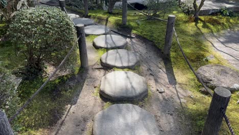 Stone-step-pathway-at-the-Tenjuan-Buddhist-Temple,-Kyoto-Japan