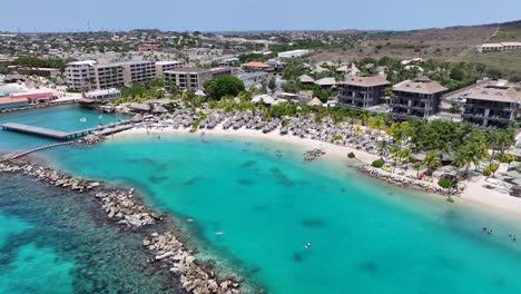 Beach-Resort-At-Willemstad-In-Netherlands-Curacao