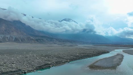 Nomal-Valley-Mit-Wolken-Bedeckt-In-Gilgit,-Pakistan