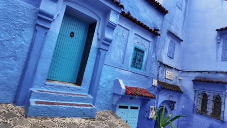 Medina-Ciudad-Azul-De-Chefchaouen-Marruecos-Casco-Antiguo-Hermosa-Fachada-Decorada