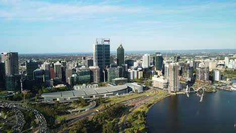 Centro-De-Convenciones-Y-Exposiciones-De-Perth-En-Mounts-Bay-Road-Cerca-De-Elizabeth-Quay-En-Perth,-Australia