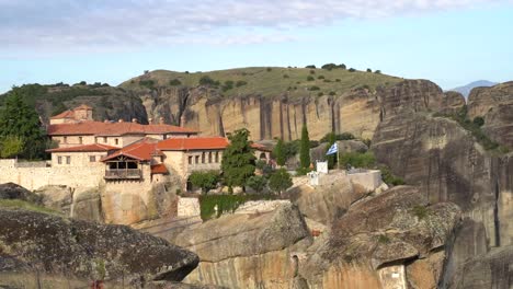 Time-lapse-of-a-cable-car-leading-to-a-monastery