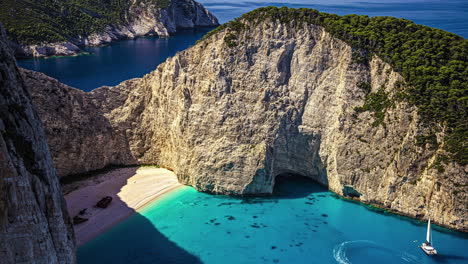 Timelapse-of-Navagio-beach-with-the-famous-wrecked-ship-in-Zante,-Greece