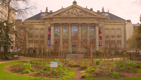 Profile-view-of-Natural-History-Museum-of-Nantes-in-France-on-a-sunny-day