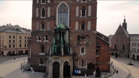 Scenic-view-of-Saint-Mary-Church,-Krakow,-Poland,-aerial-view-from-bottom-to-top