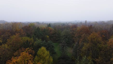 Aerial-view-of-the-arboretum,-located-in-the-northwestern-part-of-Kecskemet,-Hungary