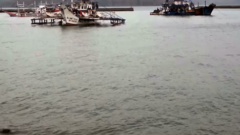 The-Iloilo-City-fishport-is-constantly-populated-by-sea-vessels-such-as-these-ones,-which-are-duly-prepped-and-made-seaworthy-for-the-next-voyage