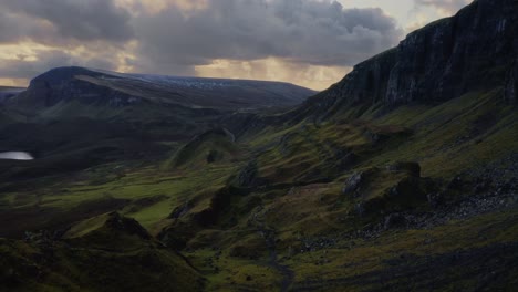 Colorful-valley-and-walking-path-on-the-Quiraing-Walk,-Isle-of-Skye,-Scotland