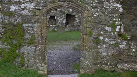 The-Hill-Of-Slane-With-Medieval-Castle-Ruins-in-County-Meath,-Ireland