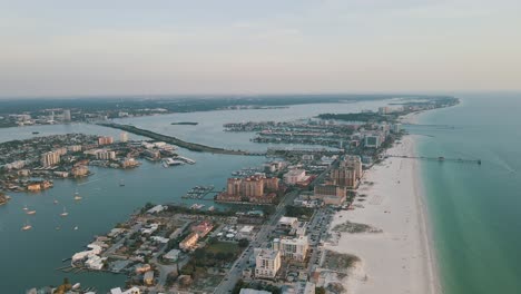 Imágenes-De-Drones-De-Clearwater-Beach-Florida-Al-Atardecer