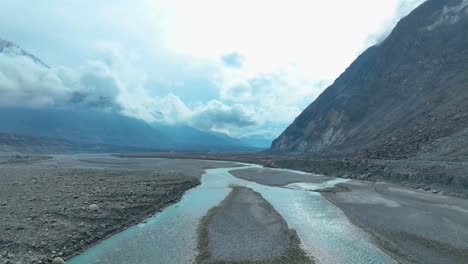 Moving-drone-shot-of-landscape-of-Nomal-Valley-in-Gilgit,-Pakistan