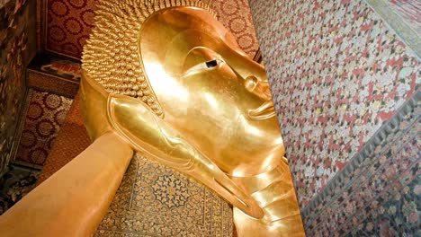 Wat-Pho,-Tempel-Der-Liegenden-Buddhastatue