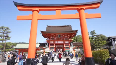 entrance-of-Fushimi-Inari-Taisha-in-Kyoto,-japan