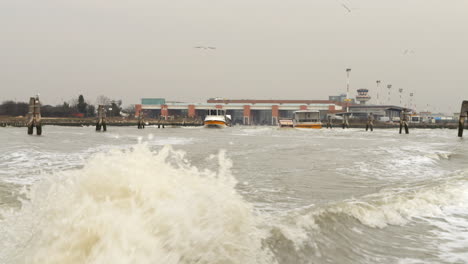 Water-taxi-boat-trip-from-Venice-airport,-Italy