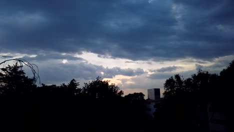 Zeitraffer-In-Mexiko-Stadt-Können-Wir-Die-Ziehenden-Wolken-Sehen