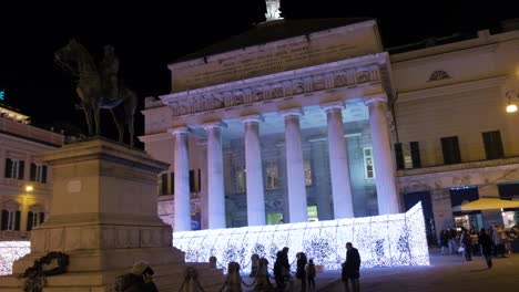 Schöne-Farben-Der-Stadt-Mit-Kardanischer-Bewegung