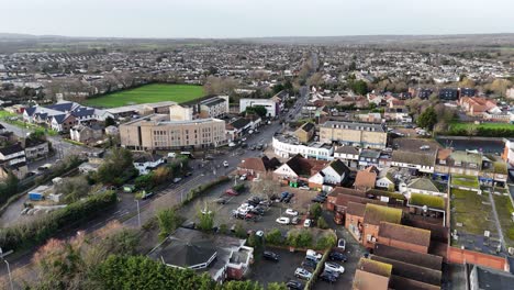 Drone-Del-Centro-De-La-Ciudad-De-Wickford-Essex,-Reino-Unido,-Imágenes-Aéreas-De-4k