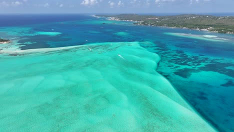 Karibische-Skyline-Von-San-Andres-Auf-Der-Karibischen-Insel-Kolumbien