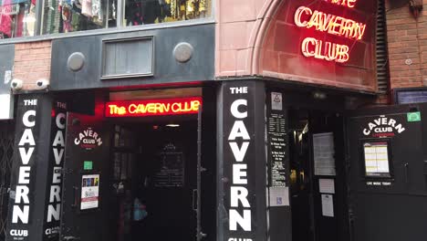 The-Cavern-Club-in-Liverpool,-formerly-a-jazz-nightclub-and-then-where-legendary-band-The-Beatles-played-in-their-early-days-of-the-1960's