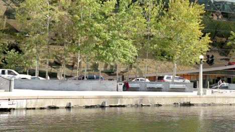 Reflection-of-building-at-Rideau-Canal