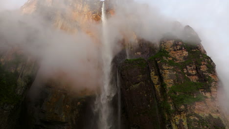 Majestic-Waterfall-Of-Angel-Falls-During-Foggy-Morning-In-Canaima-National-Park,-Venezuela