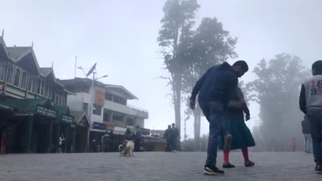 Time-lapse-of-Chowrasta-Darjeeling-At-Evening-Cloudy-Sky