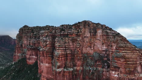 Felsklippen-Von-Courthouse-Butte-In-Sedona,-Arizona