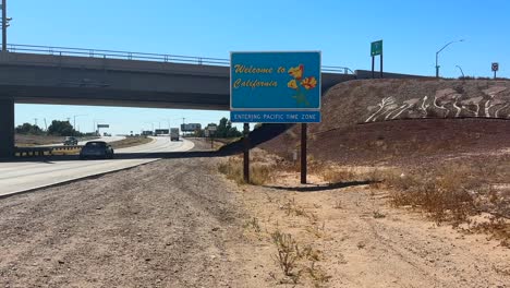 California-welcome-sign