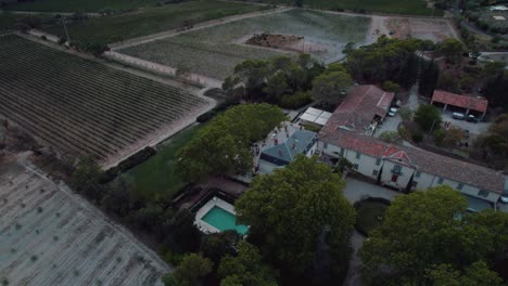 Luftaufnahme-Einer-Hochzeit-In-Einer-Villa-In-Montpellier