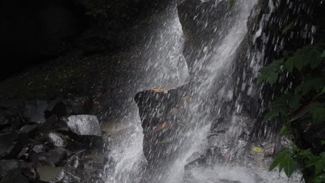 Cascada-Kanto-Lampo-En-Bali,-Indonesia