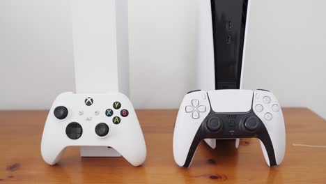 Neue-Xbox-Series-S-Und-Playstation-5