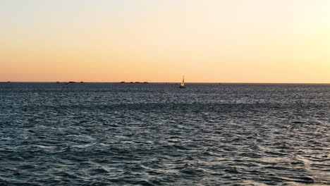 Sunset-Sailing-Adventures