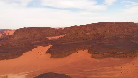 sahara-of-algeria-also-call-planet-mars-because-of-color-of-sand