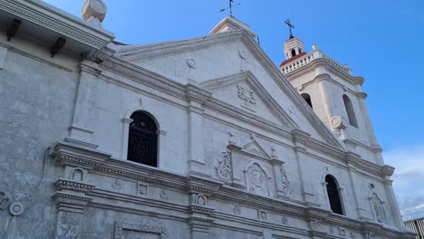 Basílica-Menor-Del-Exterior-Del-Santo-Niño,-Punto-De-Referencia-De-La-Ciudad-De-Cebú,-Filipinas,-De-Cerca