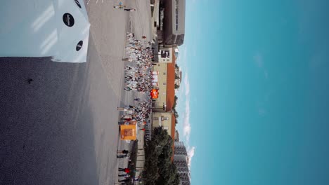 Before-starting-the-PS-Rally-in-Castelo-Branco-with-the-presence-of-Prime-Minister-António-Costa,-panoramic-view---4K-Vertical