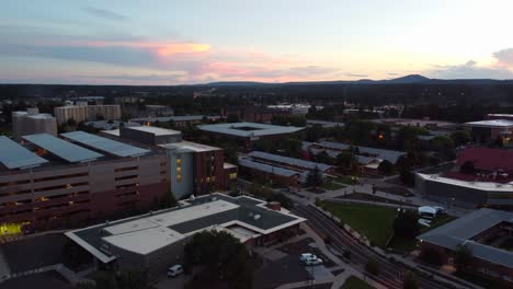 Northern-Arizona-Universität-Bei-Sonnenuntergang