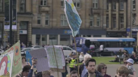 Glasgow-youth-climate-strikes-in-George-Square