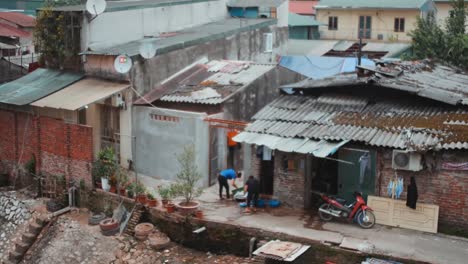 Comunidad-Residencial-De-Barrios-Marginales-Suburbanos-En-El-Campo-Cercano-En-La-Ciudad-De-Hanoi,-Vietnam