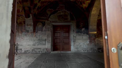 Trabzon,-Turkey:-Entering-the-chapel-adjacent-to-Aya-Sophia-to-admire-the-stunning-ceiling-frescoes