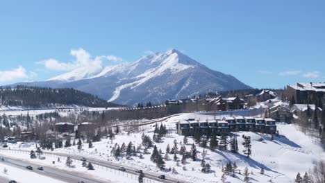 Snowy-winter-landscape-with-Swan-Mountain,-Sapphire-Point-Colorado,-United-States